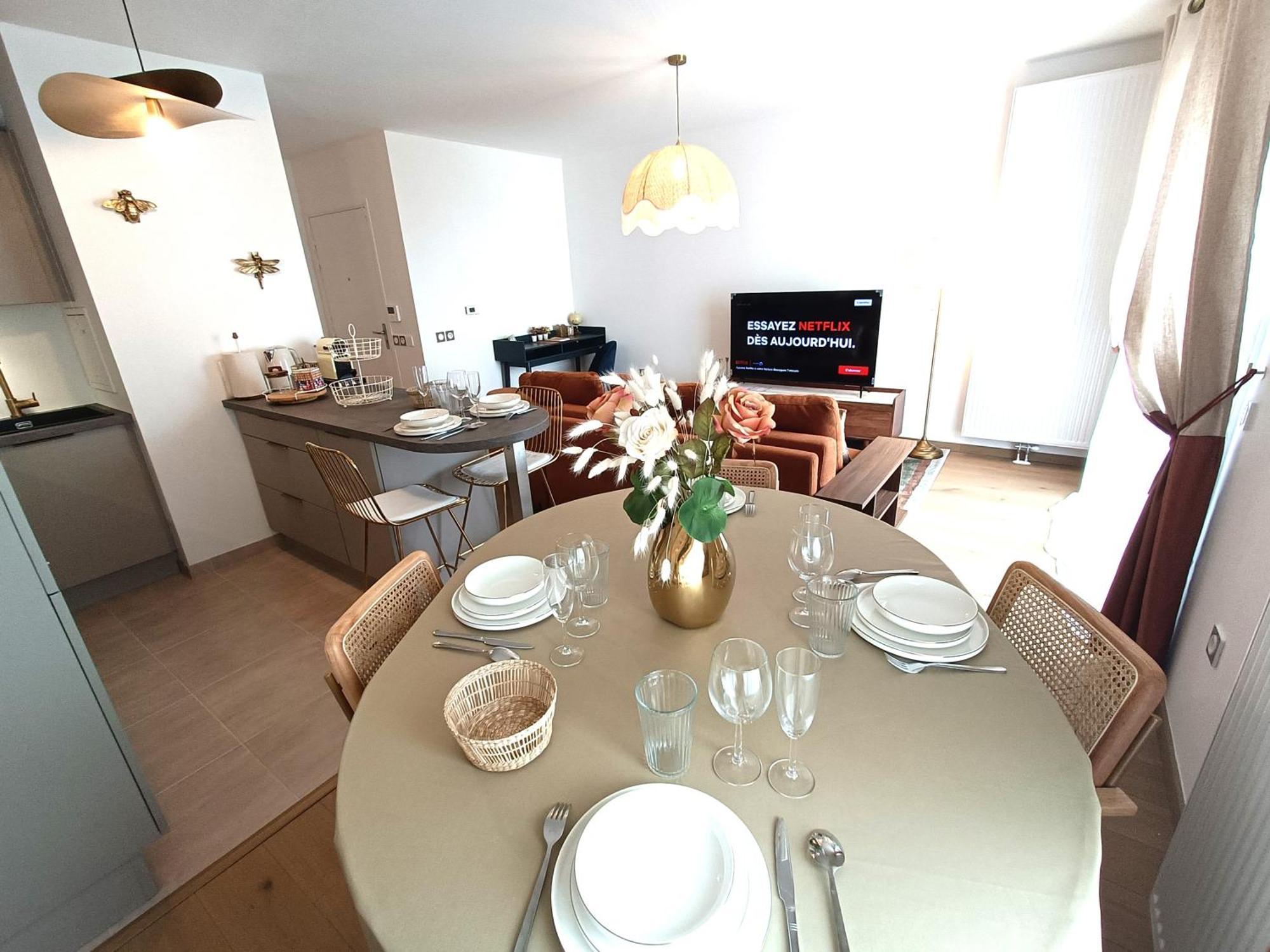 Apartment T3 Luxe Neuf 6p 2 Ch 2 Salle De Bain Parking Prive En Sous Sol Lit Bebe C105 Chessy (Seine-et-Marne)