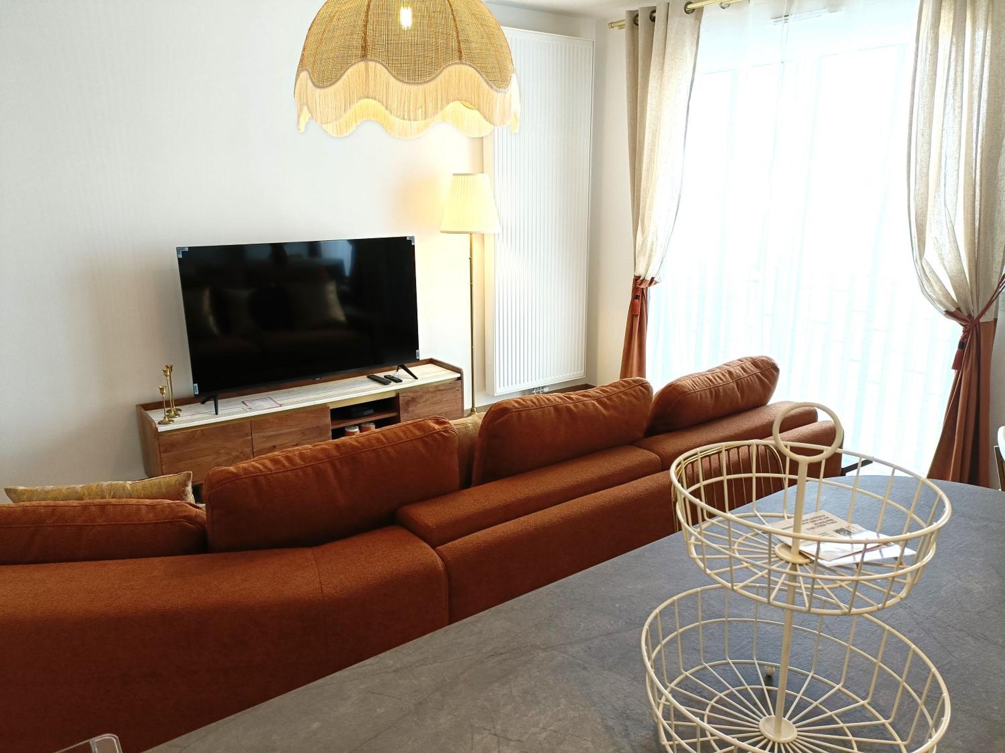 T3 Luxe Neuf 6p 2 Ch 2 Salle De Bain Parking Prive En Sous Sol Lit Bebe C105 Chessy (Seine-et-Marne)